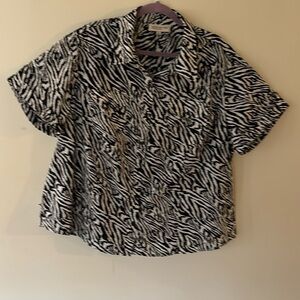 Jones New York Sport Woman Zebra Print Button Down Shirt Short Sleeves Size 3X